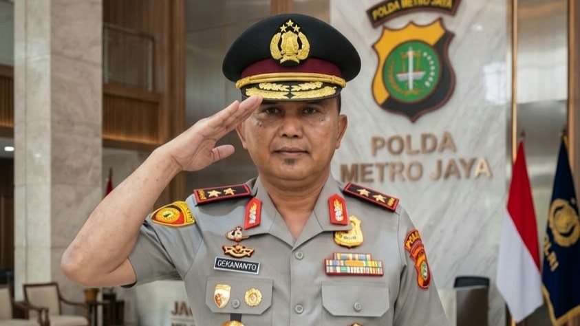 Kembali ke Jatim, Irjenpol Dekananto Eko Purwono Dipercaya Jadi Kapolda