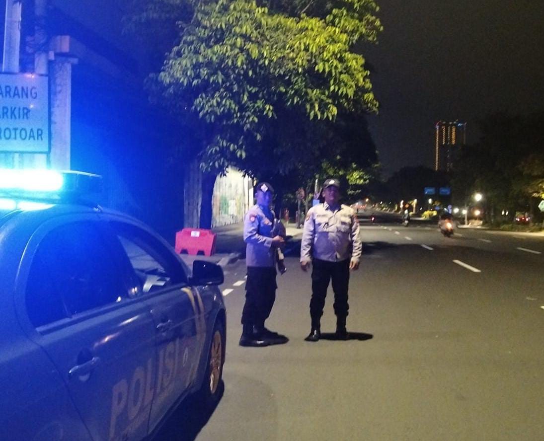 Patroli Blue Light Polsek Gayungan Sasar Frontage A Yani, Situasi Aman Terkendali