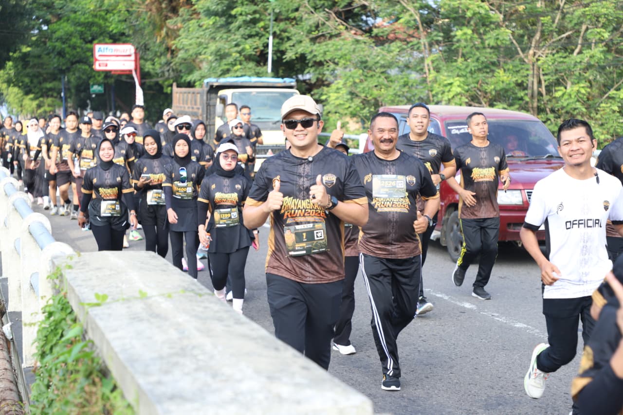 Ribuan Pelari Ikuti Bhayangkara Run 2026 Magetan