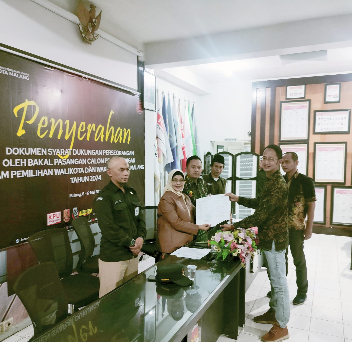 Pilkada Kota Malang 2024 Jalur Perseorangan: KPU Terima Syarat Dukungan Briyan - Ahmad 