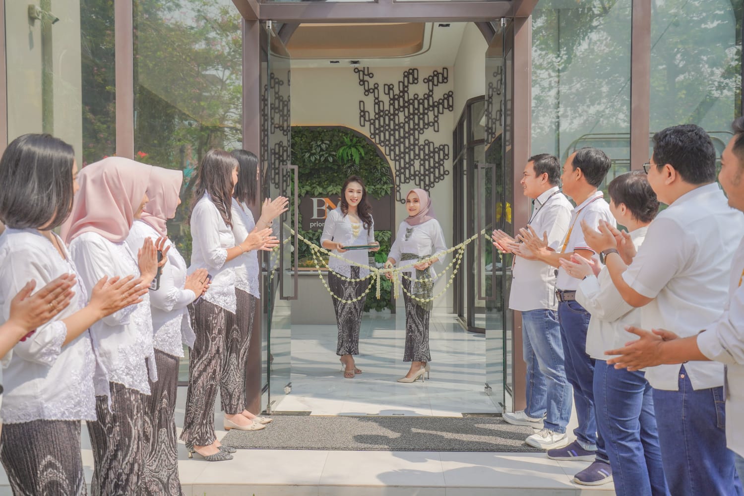BNC Perluas Jangkauan Perbankan Digital dengan Smart Branch Baru di Surabaya