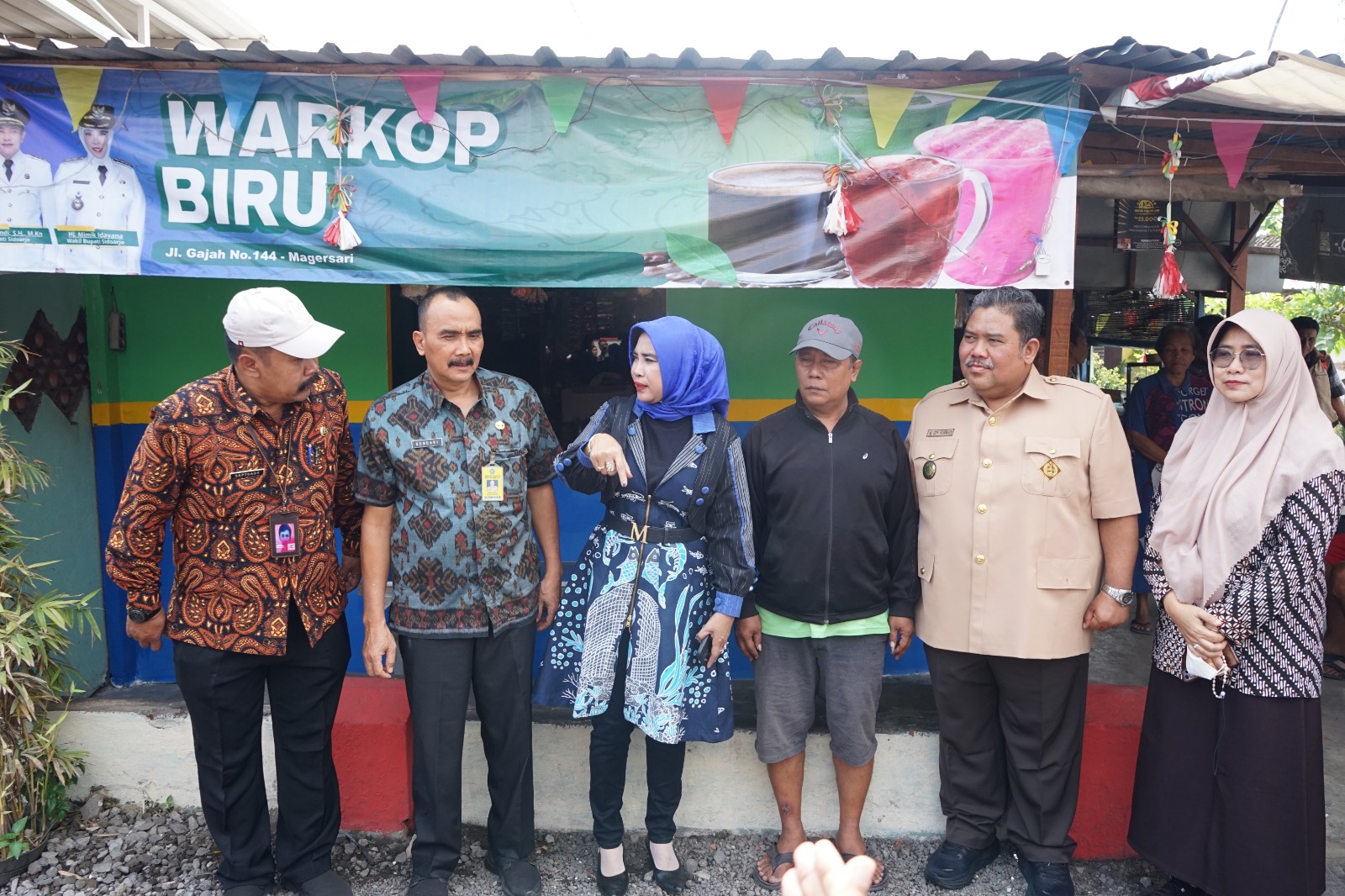 Pemkab Sidoarjo Tuntaskan Renovasi 740 Warung Rakyat