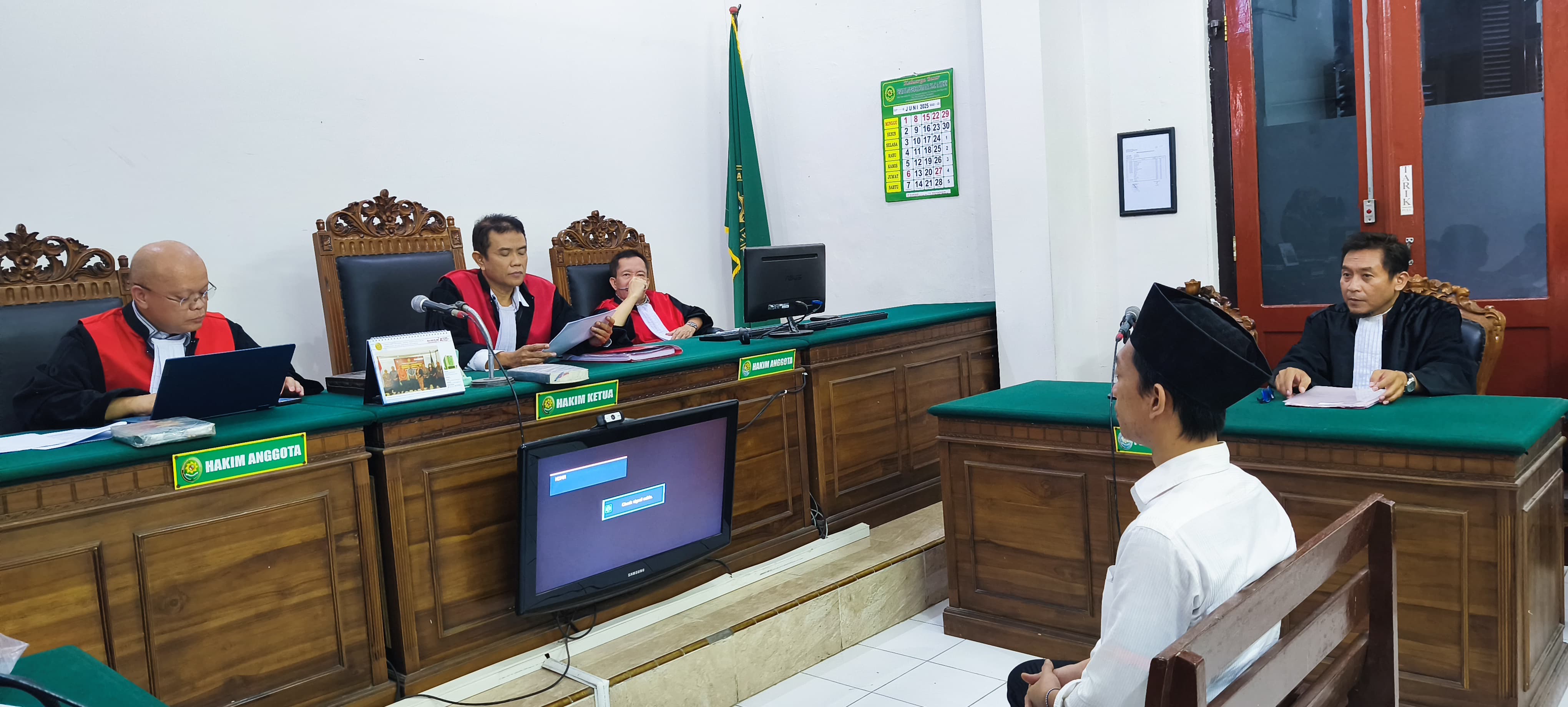 Pelaku Curanmor di Lorong Kos Surabaya Divonis 1 Tahun Penjara