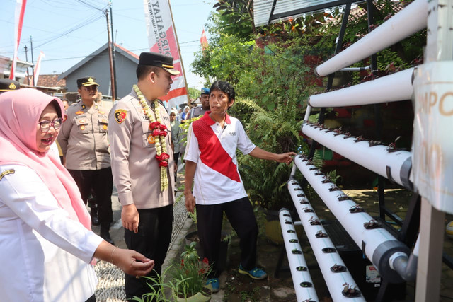 Kapolres Tulungagung Pantau Implementasi P2B Desa Bolorejo