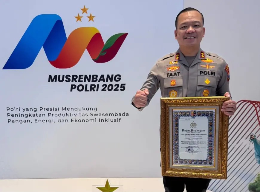 Polres Tulungagung Terima Penghargaan Pelayanan Prima dari Kapolri