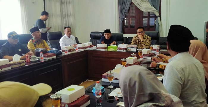 Pedagang Pasar Gadang Mengadu ke DPRD Kota Malang Soal Relokasi