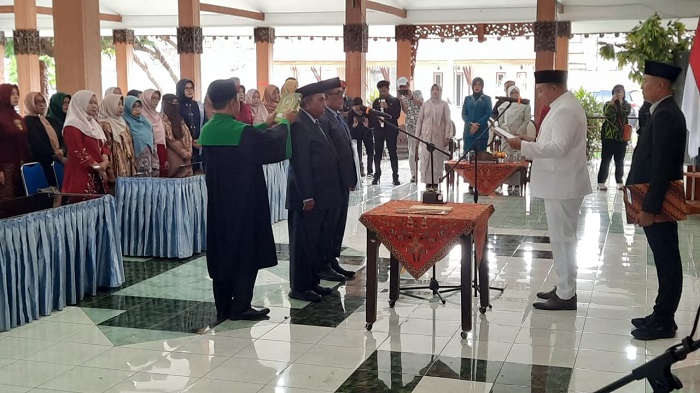 Segarkan Birokrasi, Mas Rio Mutasi 26 Pejabat Eselon II Pemkab Situbondo