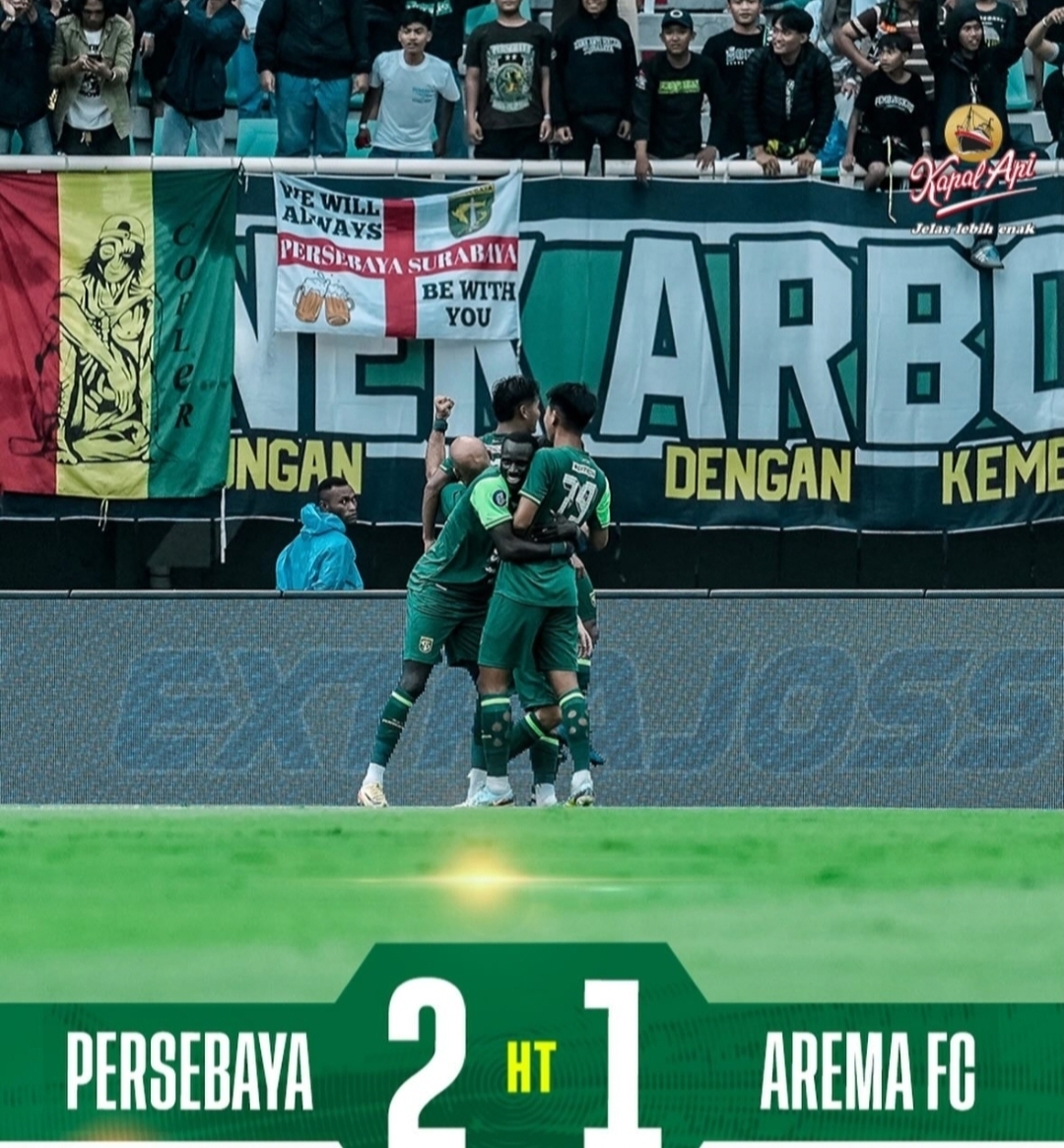 Skor 2-1 Babak Pertama Persebaya vs Arema FC, Diwarnai Gol Bunuh Diri