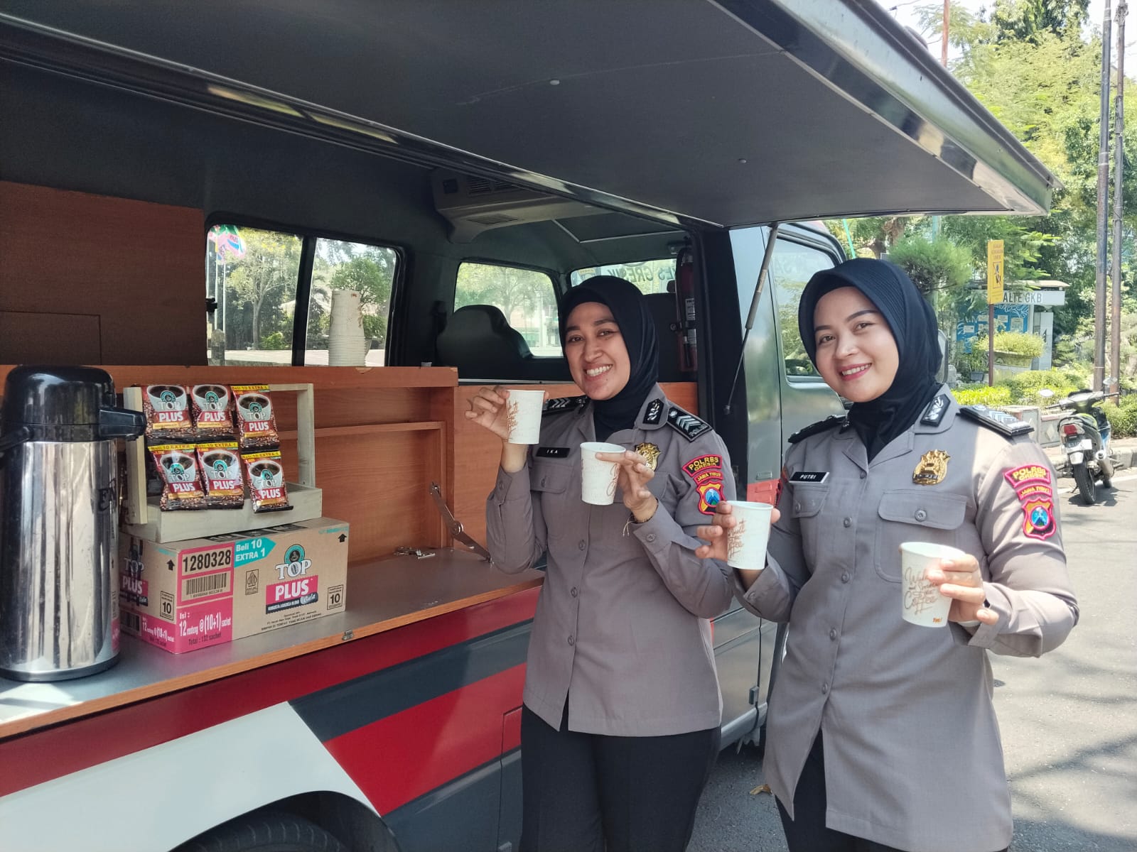 Kopi Keliling Satbinmas Polres Gresik, Bangun Kedekatan dan Komunikasi dengan Masyarakat