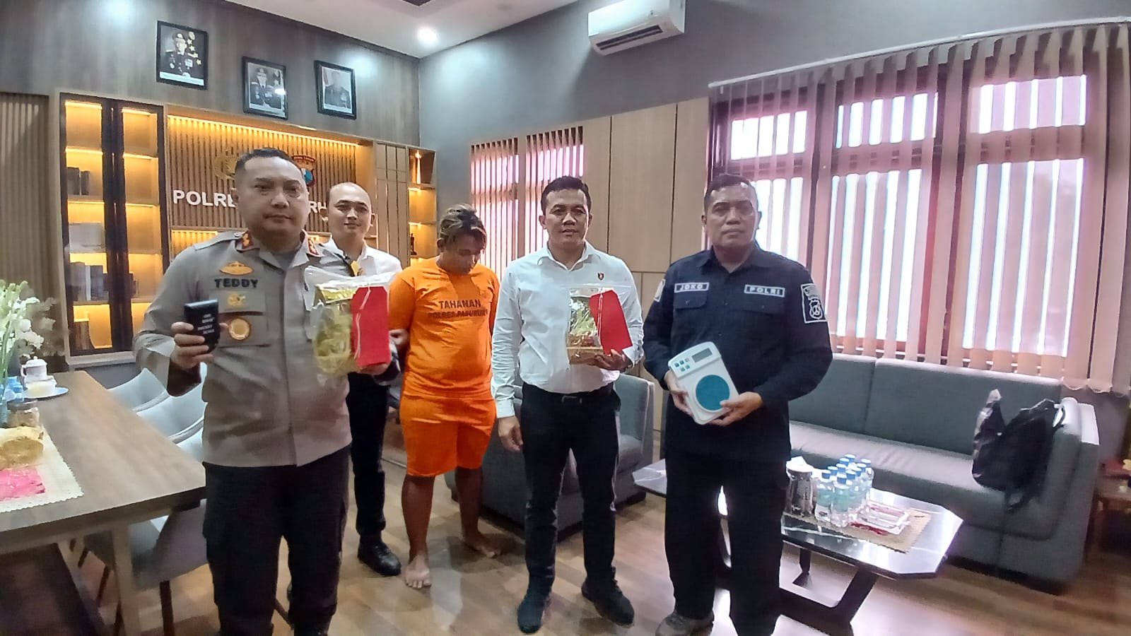 Satresnarkoba Polres Pasuruan Ringkus Bandar Sabu 2 Kg, Pengungkapan Terbesar Tahun Ini