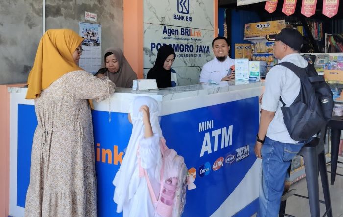 AgenBRILink Dekatkan Akses Layanan Keuangan bagi Petani di Kabupaten Gowa