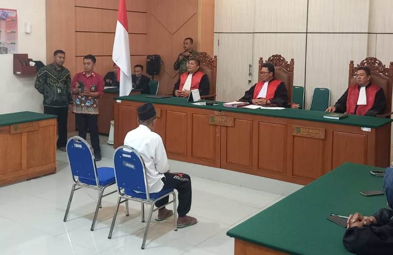 JPU Turunkan Tuntutan Jadi 6 Bulan untuk Kakek Masir Kasus Pencurian Burung Cendet di Baluran