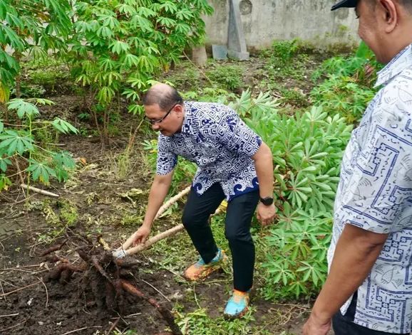 Dindik Jatim Luncurkan Program SIKAP, Dorong Area Kosong Sekolah Jadi Pusat Ketahanan Pangan