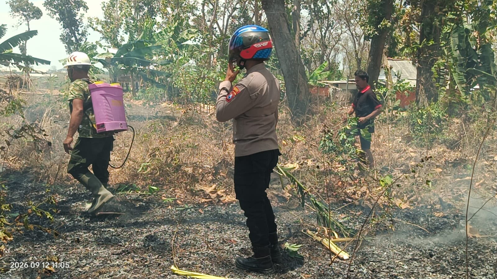 Polisi dan Warga Bersinergi Cegah Karhutla di Kawasan Hutan Panceng