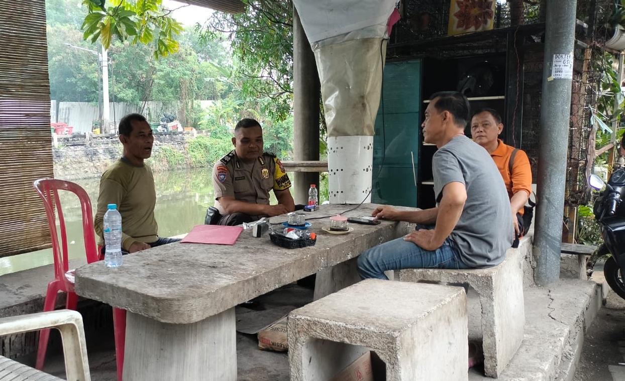 Polsek Wiyung Ingatkan Warga Dukuh Gemol Waspada 3C dan Sosialisasikan Call Center 110
