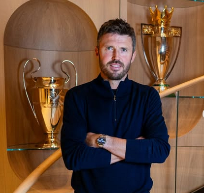 Neville dan Keane Tegas: Manchester United Harus Cari Pelatih Terbaik