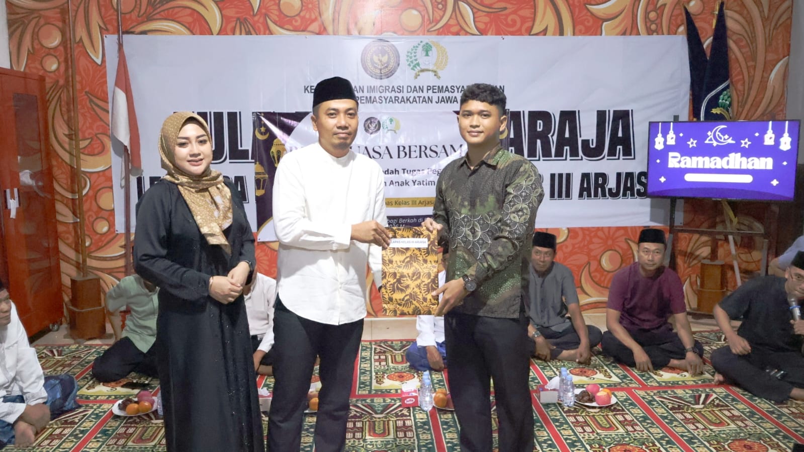 Hangatnya Ramadan di Lapas Arjasa: Lepas Pegawai Pindah Tugas, Santuni Anak Yatim dan Buka Puasa Bersama