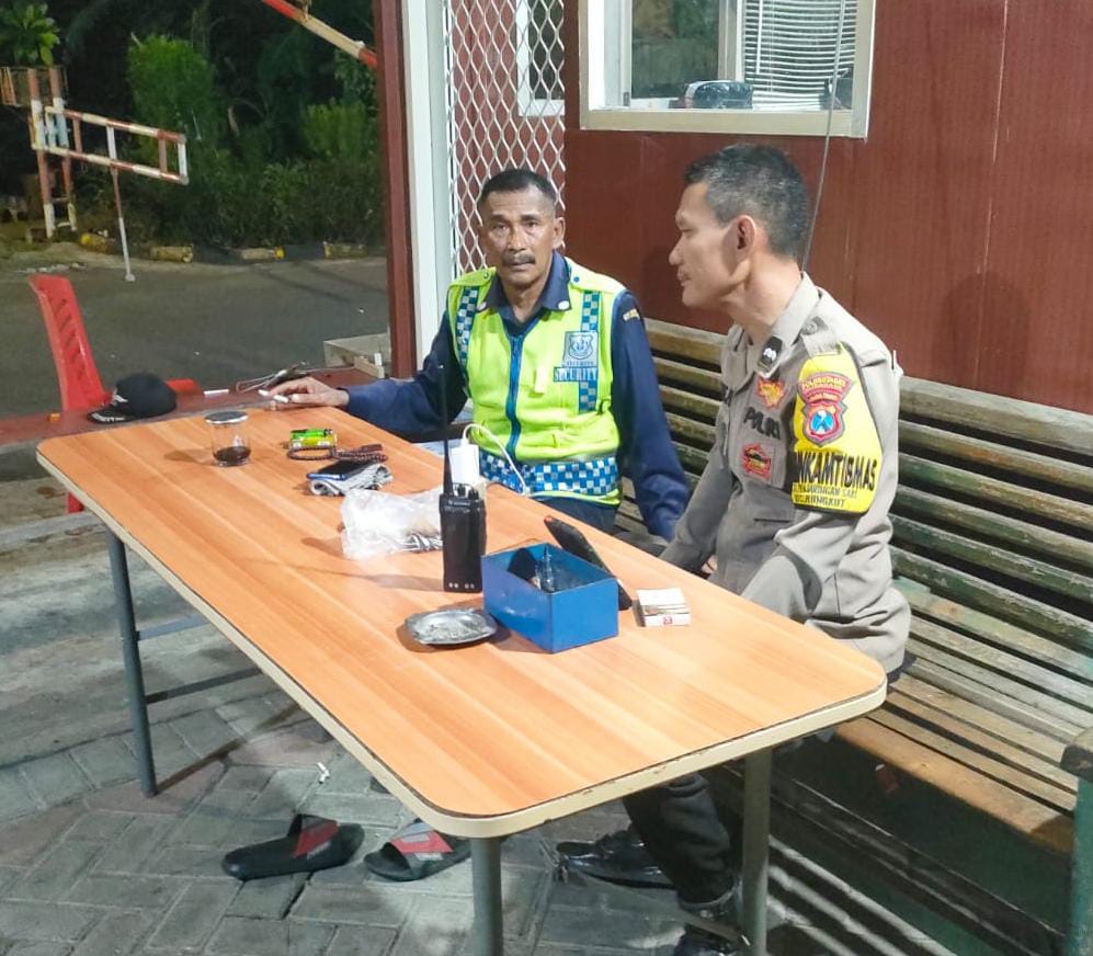 Bhabinkamtibmas Penjaringansari Aipda Arie Giat Sambang Dialogis dengan Security