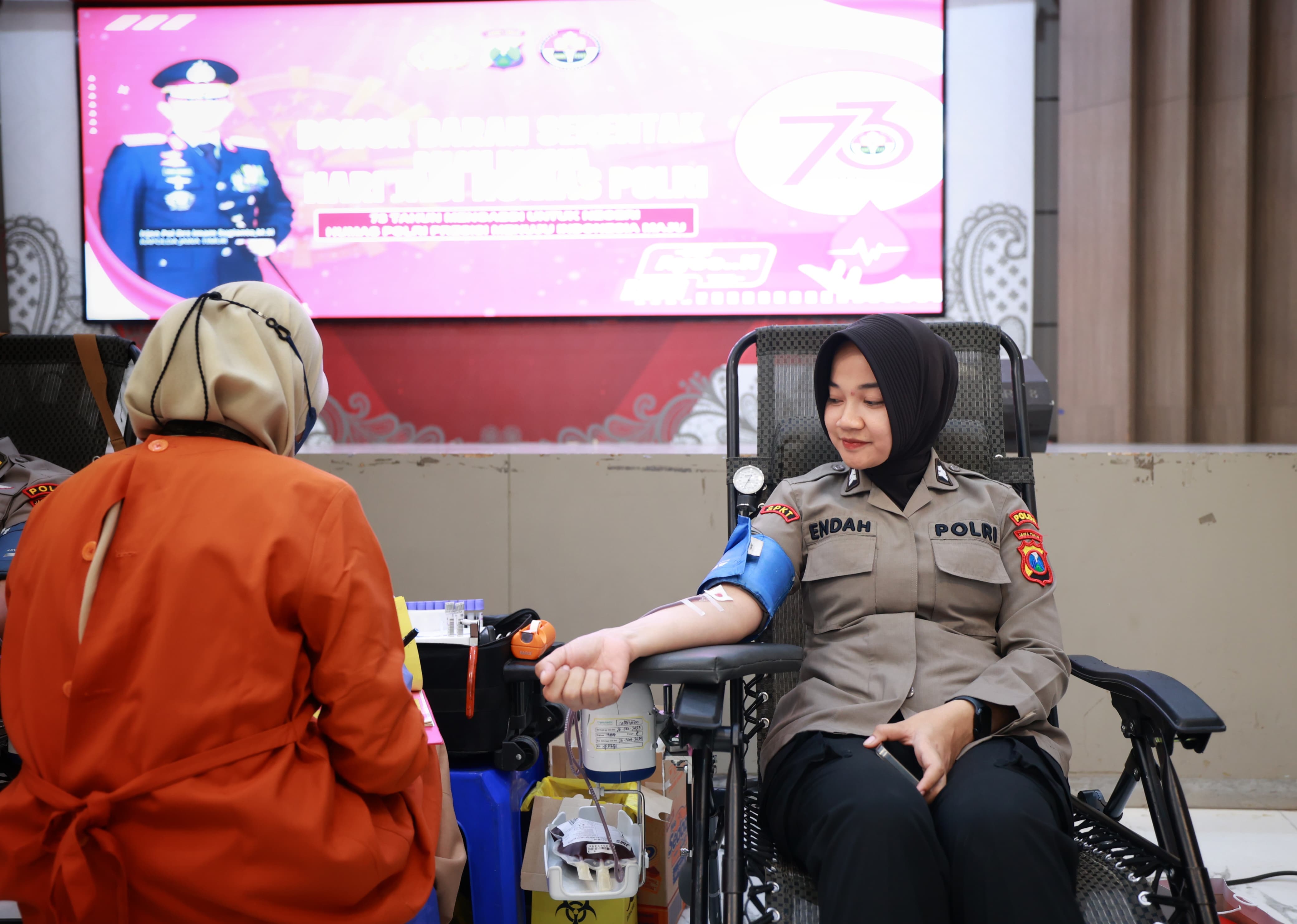 Polda Jatim Gelar Donor Darah Peringati HUT Ke-73 Humas Polri