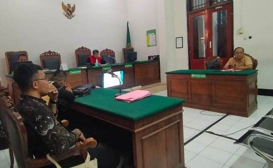 Perkara Dilimpahkan Pengadilan, Upaya Praperadilankan Kajati Jatim Kandas 