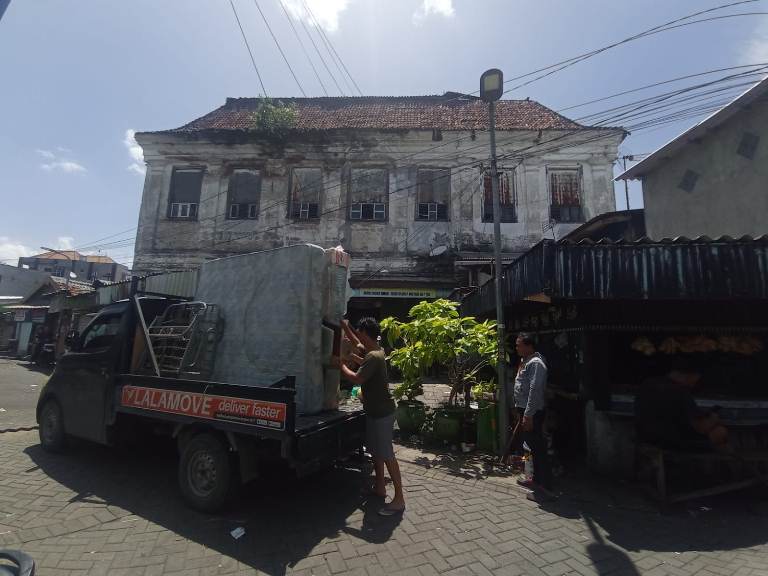 Gedung Setan Banyuurip Wetan Tidak Layak Huni