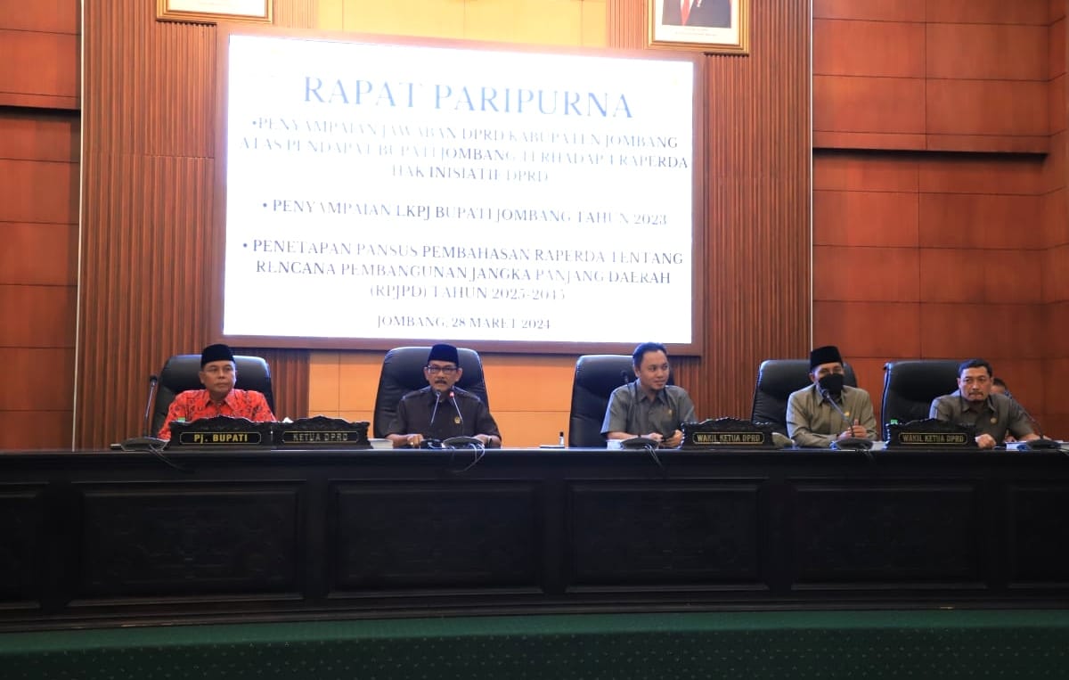 Sampaikan LKPj 2023, Pj Bupati Jombang: Serapan APBD Capai 92,75 Persen 