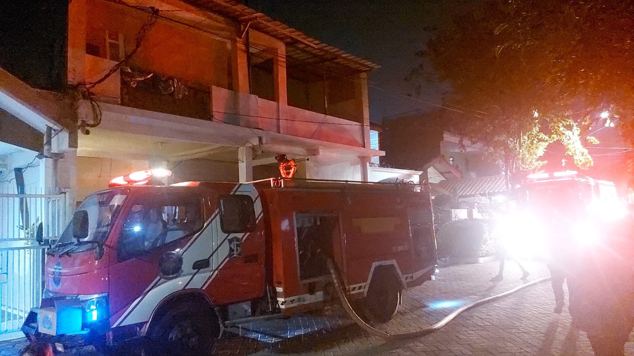 Ditinggal Cari Makan, Kamar Kos di Semolowaru Surabaya Terbakar