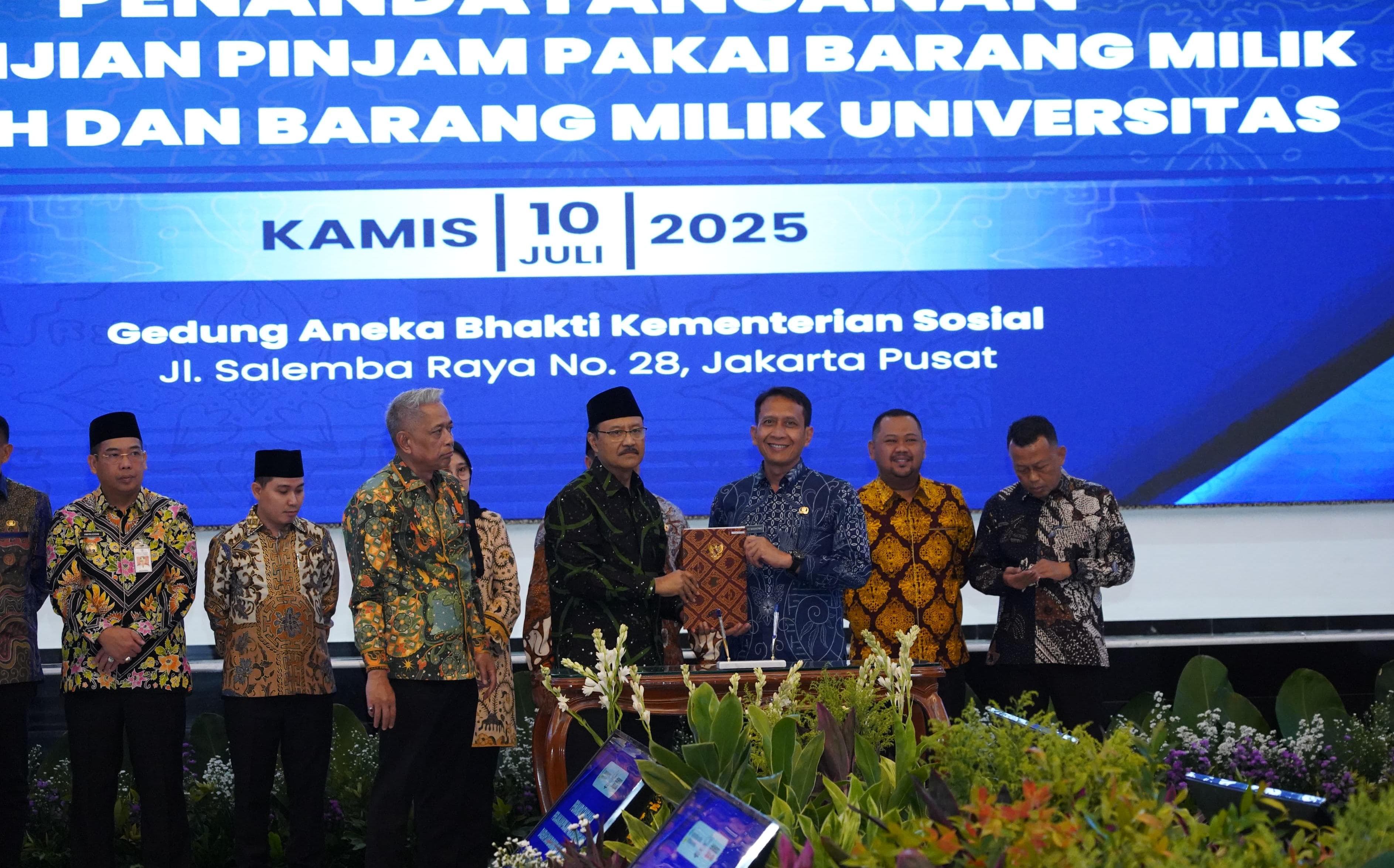 Bupati Bojonegoro bersama Menteri Sosial RI Tandatangani MoU Penyelenggaraan Sekolah Rakyat, Komitmen Atasi Ke