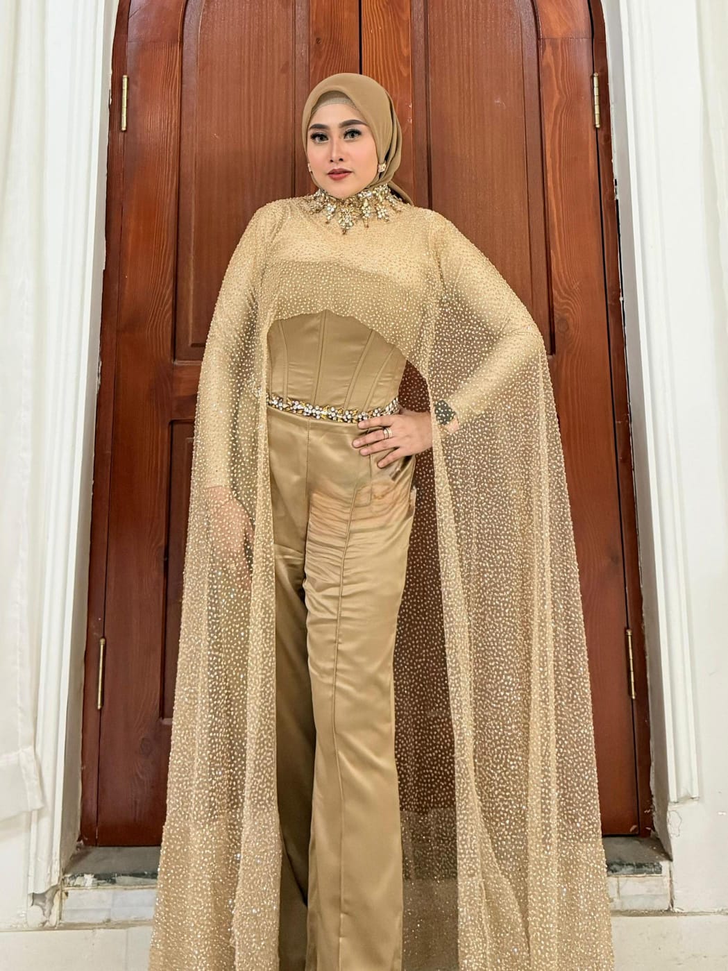 Bukti Hijab Bukan Penghalang Prestasi, Sukses Berkat Hobi dan Bakti Keluarga