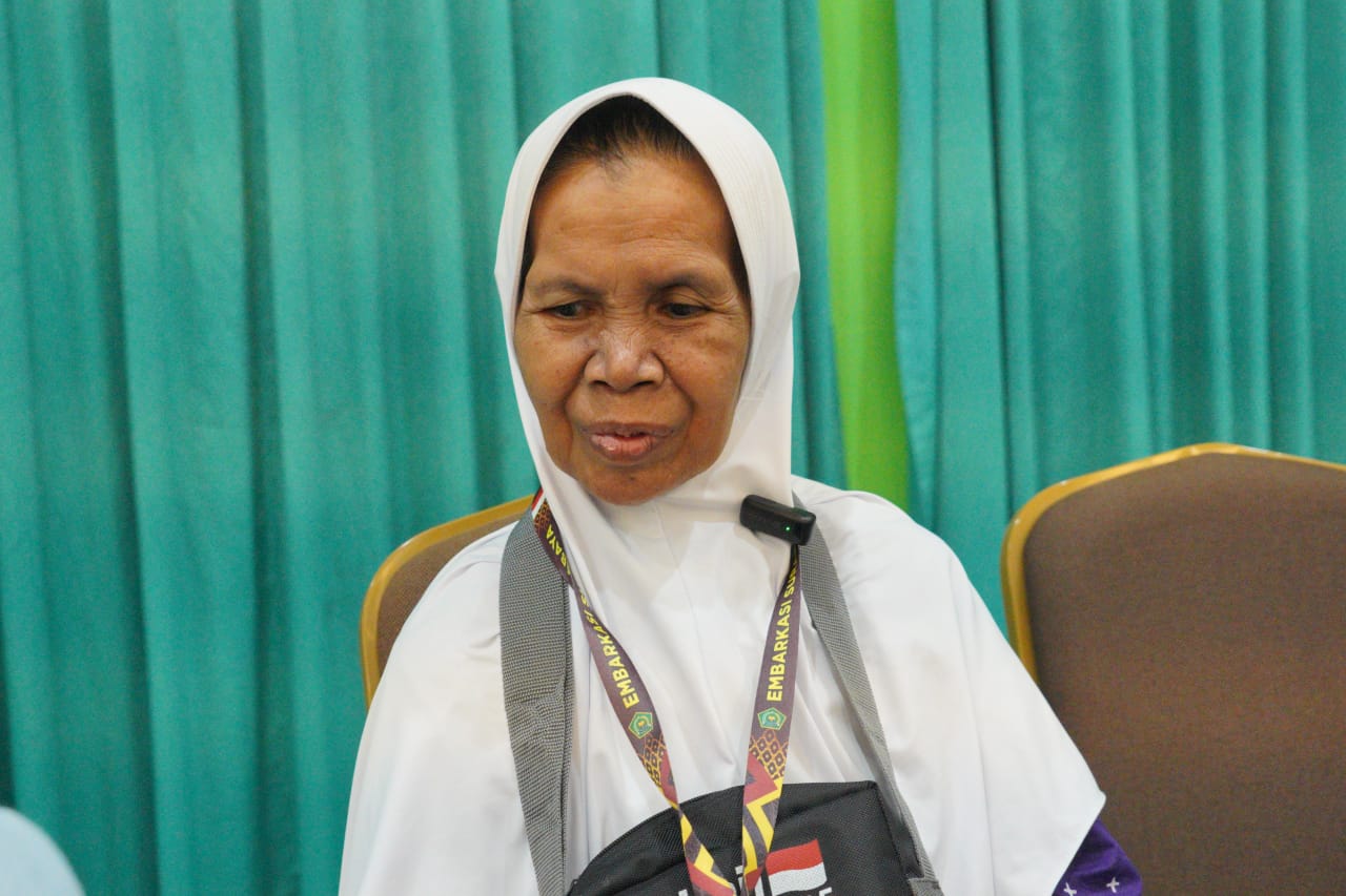 55 Tahun Jualan Jamu dari Gerobak Dorong, Raih Mahkota Menunaikan Ibadah Haji