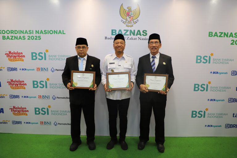 Bupati Tulungagung Raih Penghargaan Baznas Awards 2025 Kategori Kepala Daerah Pendukung Gerakan Zakat