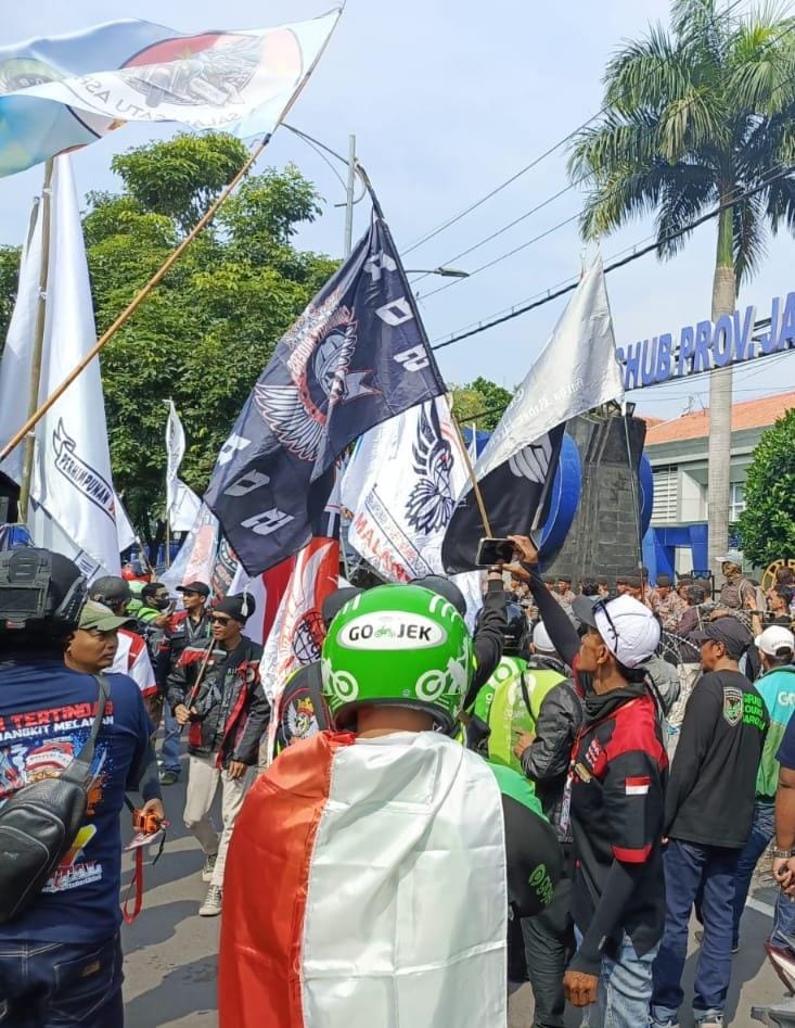 Driver Ojol Wanita Kecewa Tarif Potongan Pihak Aplikator Dinilai Terlalu Banyak
