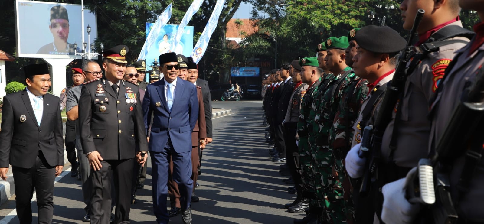 Pimpin Upacara HUT Ke-79 Bhayangkara, Kombes Nanang Sampaikan Survei Kepercayaan Masyarakat