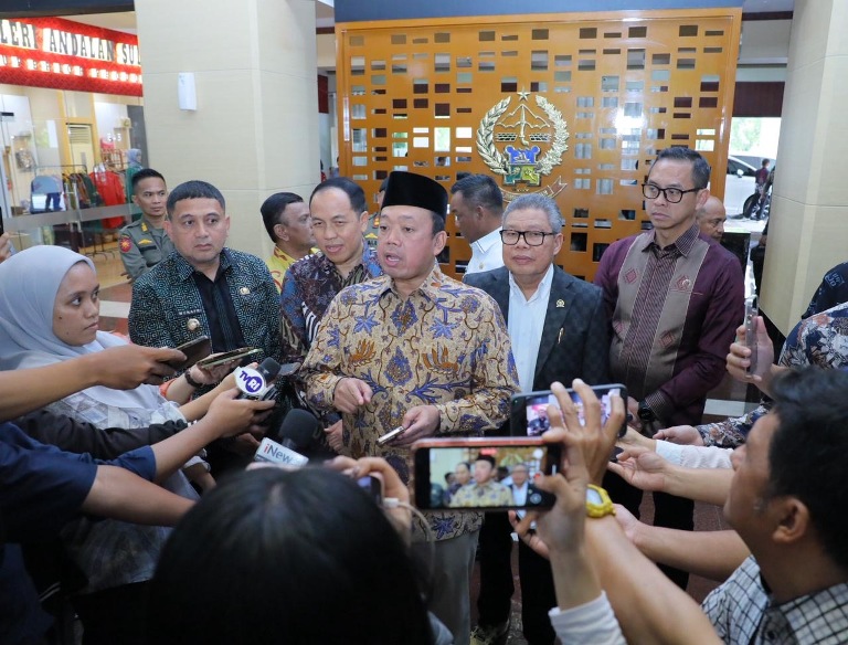 Sertipikat Terbitan Lama Jadi Pemicu Tumpang Tindih, Menteri Nusron Minta Pemutakhiran Data