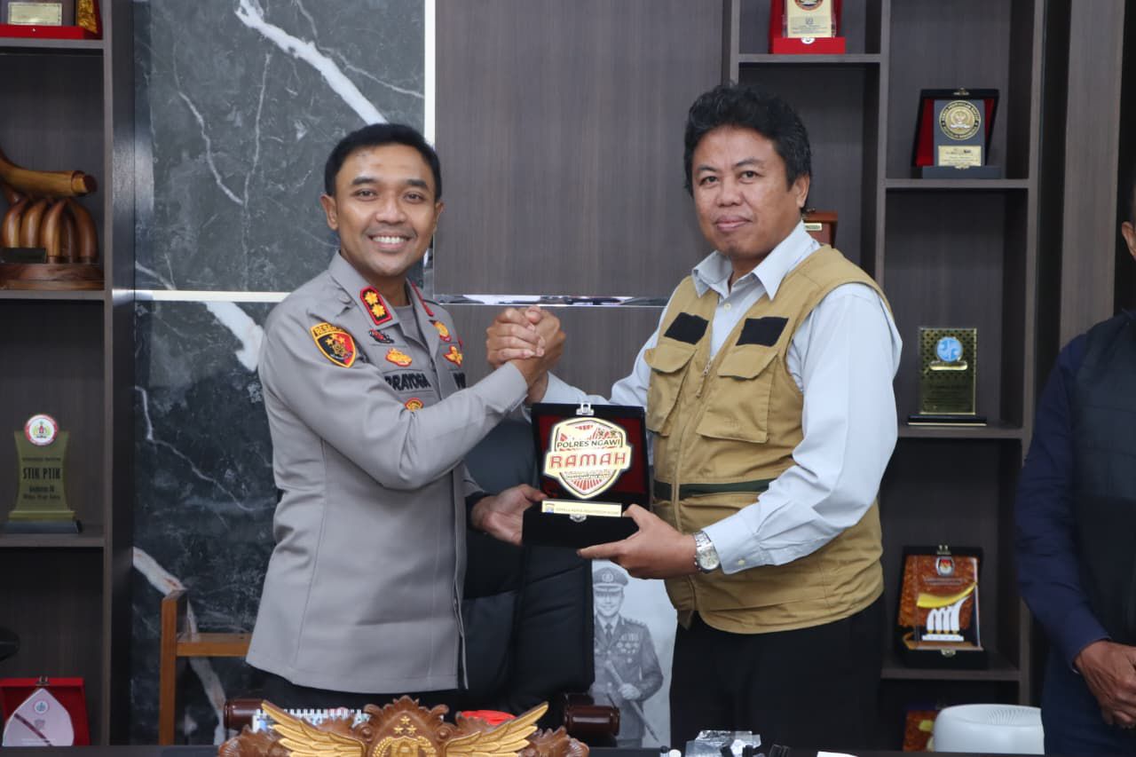 Sinergitas Pengelolaan Hutan di Ngawi, Kapolres Terima Kunjungan Direktur KHDTK UGM 