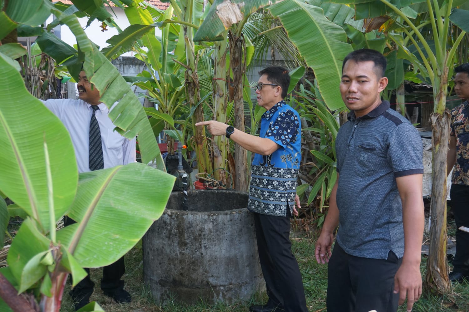 Respon Keluhan Warga, PJ Bupati Adriyanto Tinjau Ke Wilayah Terdampak Kekeringan