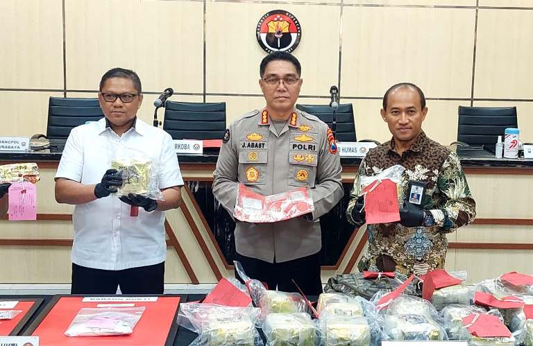 Polda Jatim Gagalkan Peredaran 33 Kilogram Sabu, Satu Kurir Ditangkap