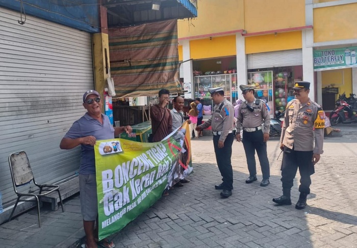 Polsek Pakal Gencarkan Patroli Presisi di Pasar Benowo: Dukung Operasi Patuh Semeru 2025 dan Berantas 3C