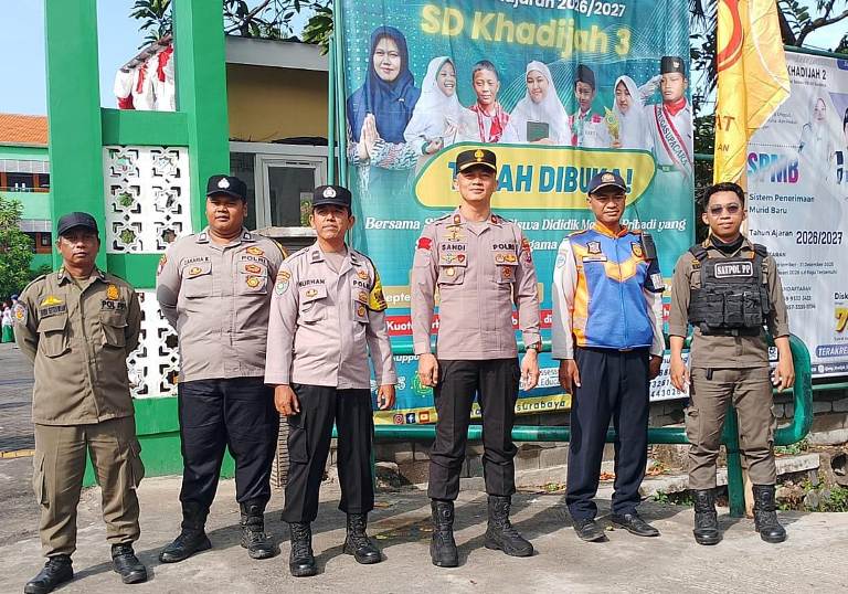 Polsek Lakarsantri Hadiri Satpol PP Goes to PAUD Bersama Bunda PAUD Surabaya