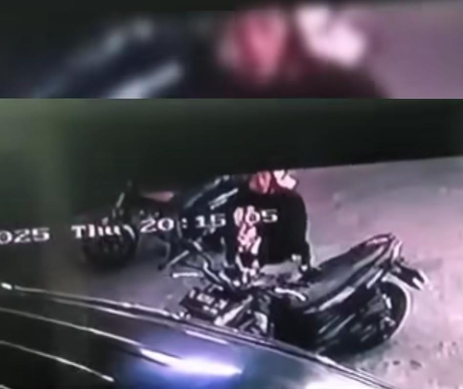 Bandit Motor Gasak Beat Pengunjung Toko di Kutisari