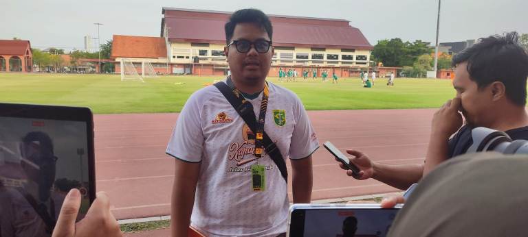 Keuntungan Tiket Full Season Persebaya, Bisa Nonton Latihan Persebaya dan Bertemu Langsung Idola