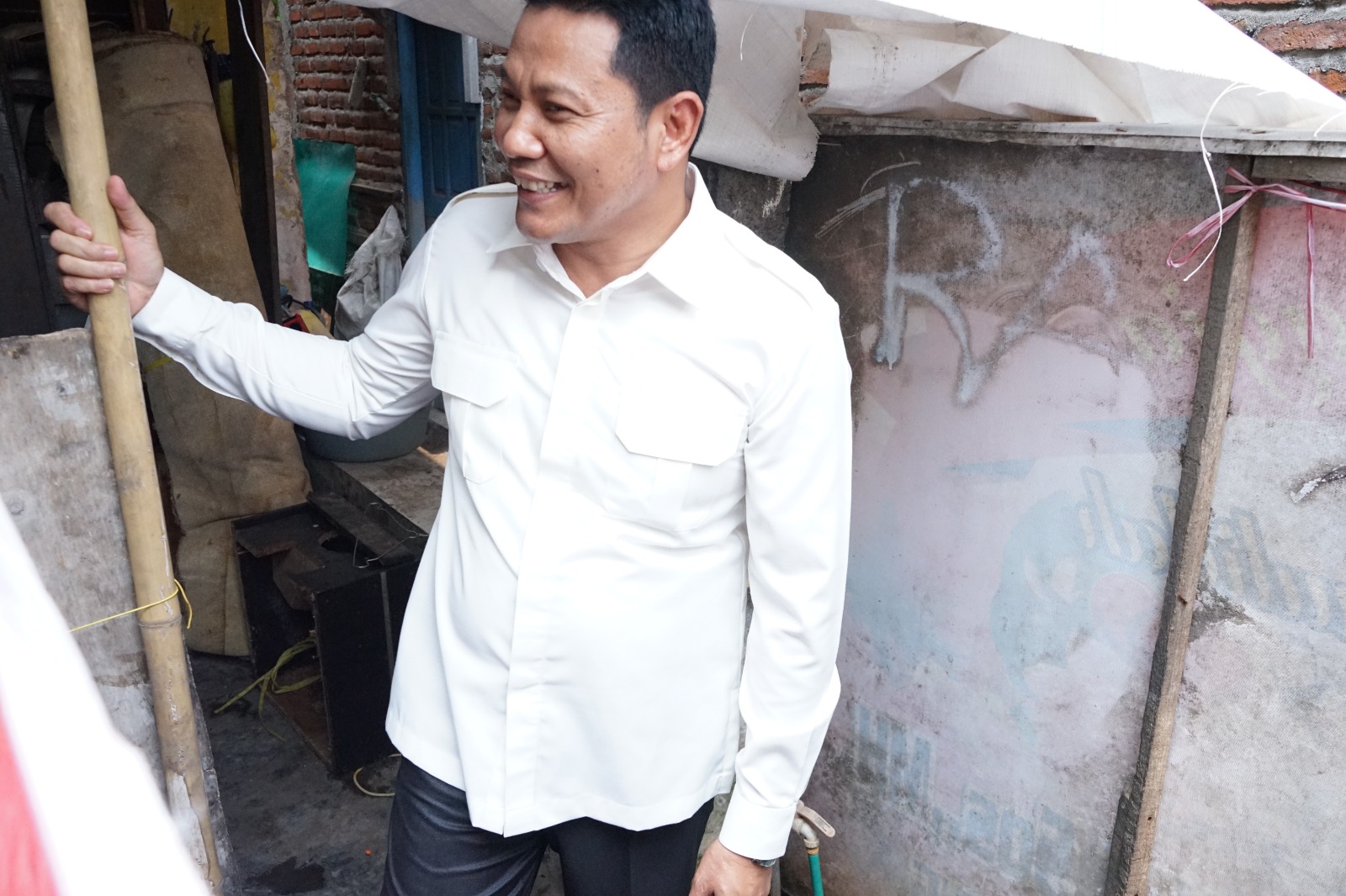 Rumah Penjual Kerupuk Terbakar, Bupati Sidoarjo Percepat Bantuan Perbaikan