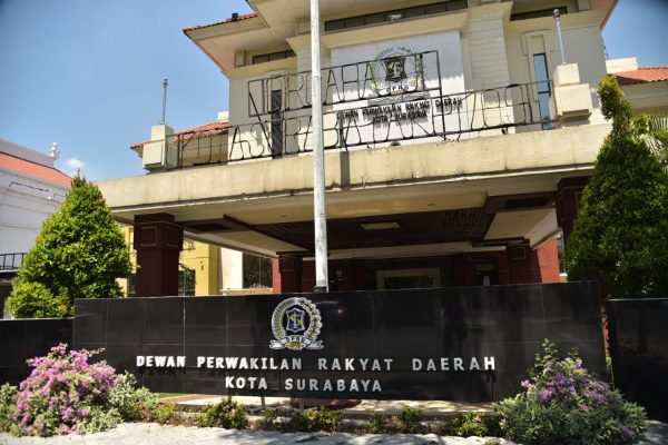 Perebutan Kursi Dapil 2 DPRD Kota Surabaya, Berikut 11 Caleg yang Berpeluang Lolos
