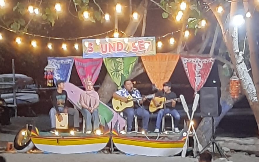 Dukung Sound Set, Tampilkan Live Music di Pantai Wisata Pasir Putih Situbondo