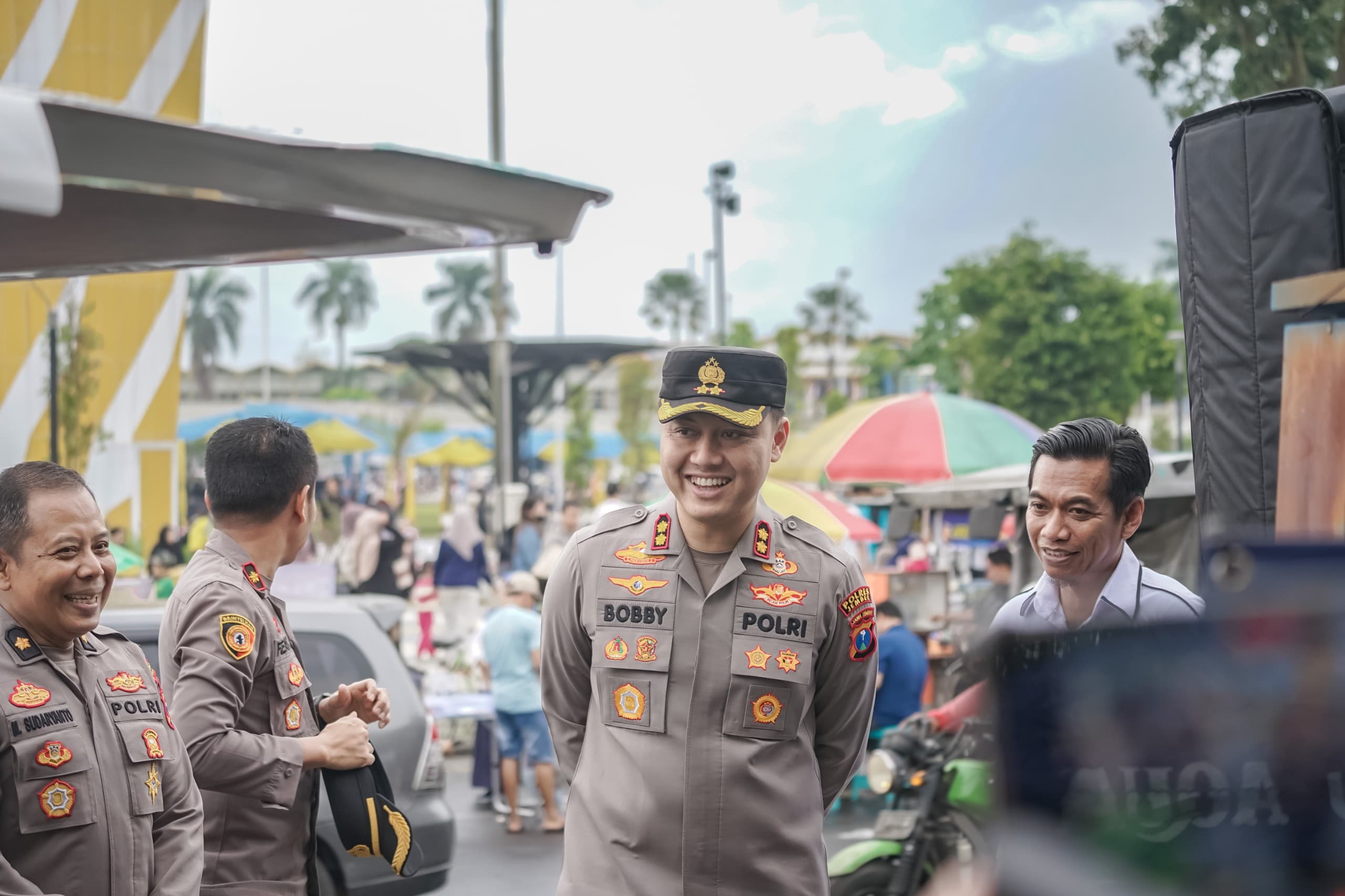 Polres Jember Dekatkan Layanan Publik di Car Free Day, Warga Antusias Sambut Pemeriksaan Kesehatan Gratis