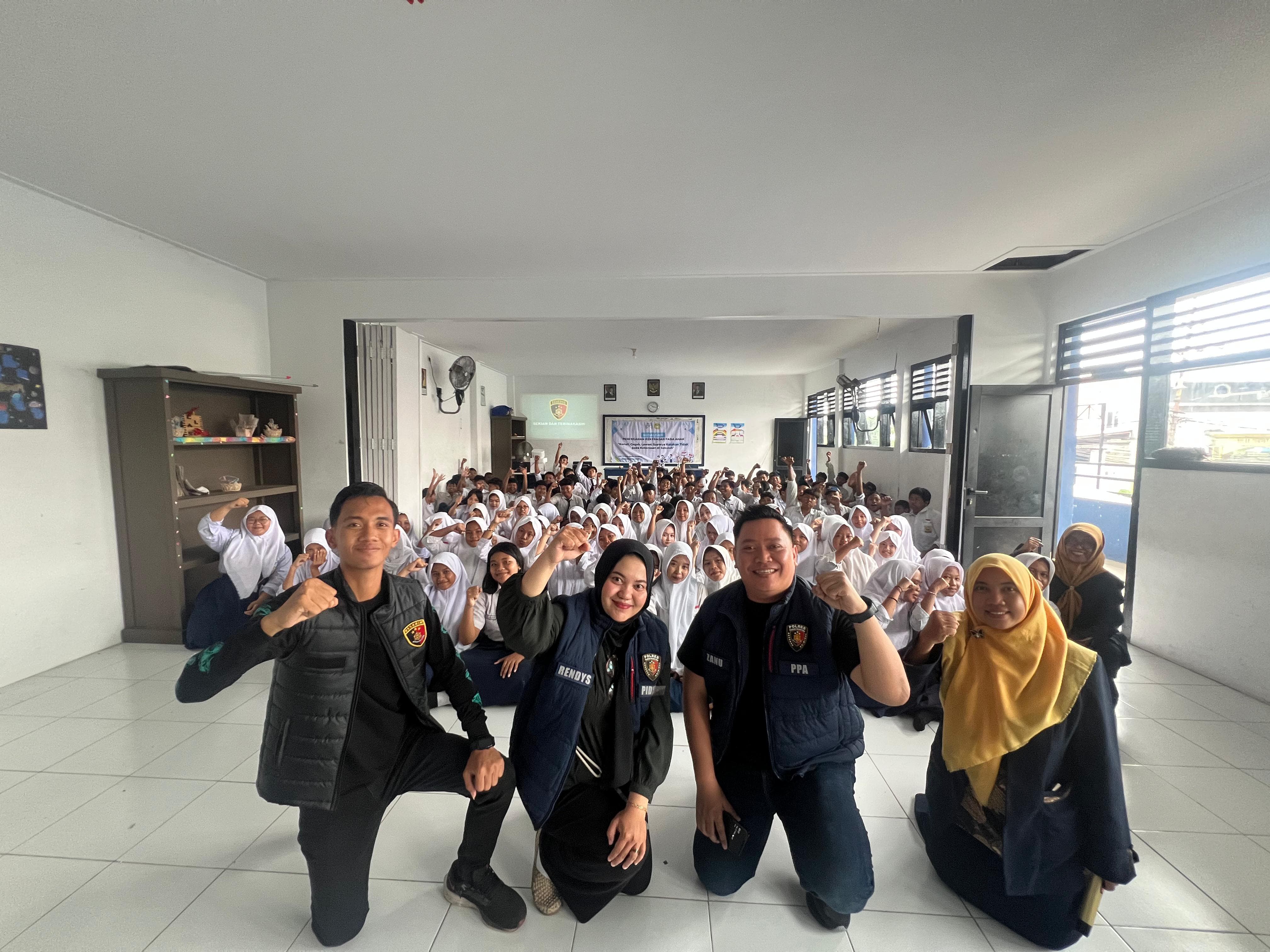 Satreskrim Polres Pelabuhan Tanjung Perak Gencar Sosialisasi Bahaya Kenakalan Remaja di Sekolah