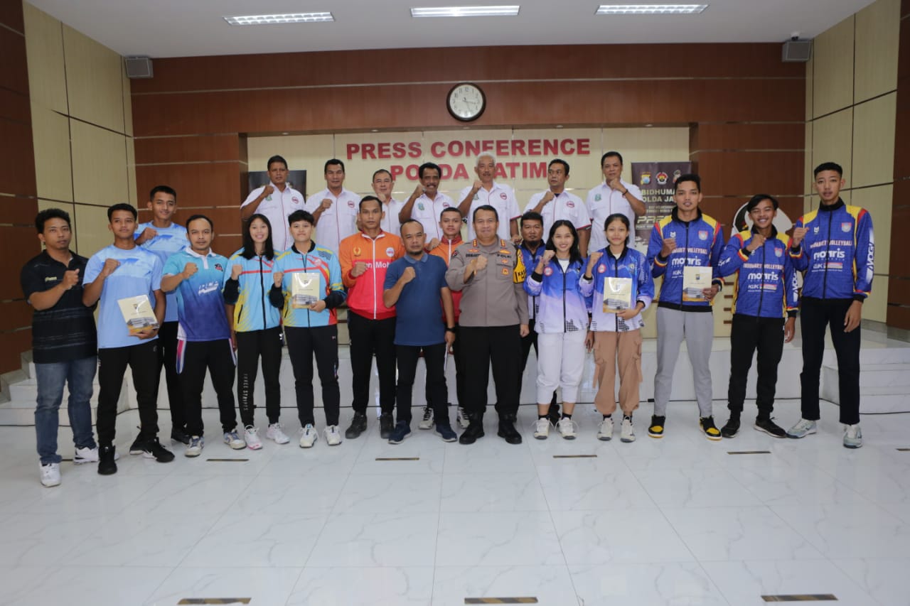 Kapolda Jatim Support dan Dukung Penuh Tim Bola Voli Jatim di Kejurnas Yogyakarta