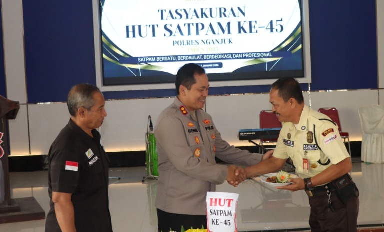 Kapolres Nganjuk Tekankan Profesionalisme dan Sinergisitas Satpam di HUT Satpam Ke-45