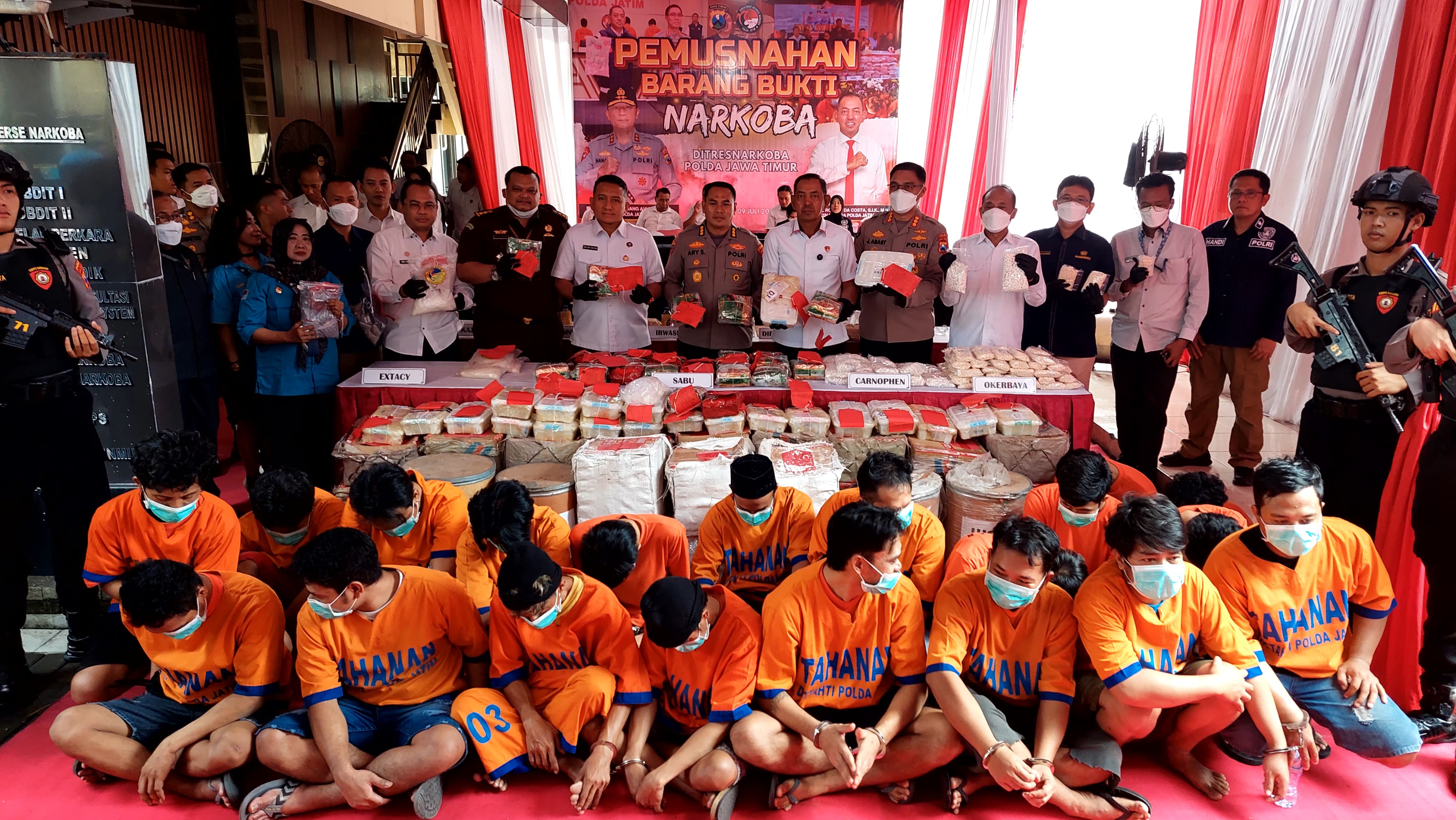 Polda Jatim Musnahkan 49 Kilogram Sabu hingga Jutaan Pil Karnopen