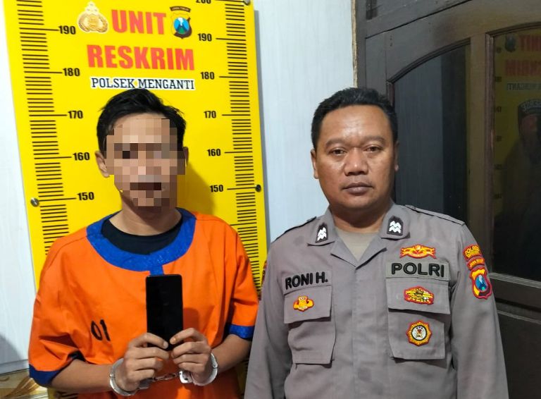 Kecanduan Judi Online hingga Terlilit Utang , Pria Blora Ditangkap Polisi Gresik